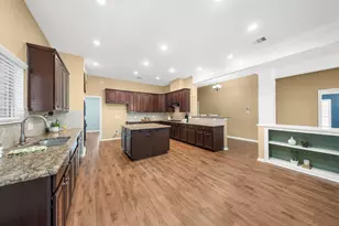 6803 Amistad Ct, Manvel, TX 77578 - Photo 13