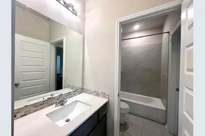 15815 Sunlit Falls Drive, Humble, TX 77346 - Photo 33