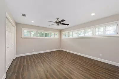 3830 Linkwood Drive, Houston, TX 77025 - Photo 15