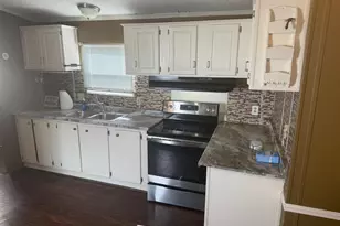 428 15th St, Dickinson, TX 77539 - Photo 15