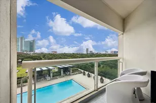 1701 Hermann Dr, Houston, TX 77004 - Photo 29