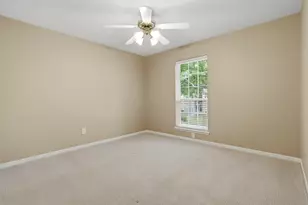 2215 Shelby Park Dr, Katy, TX 77450 - Photo 31