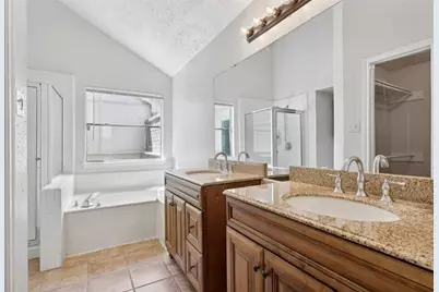 2006 Wildwood Ridge Drive, Missouri City, TX 77489 - Photo 15