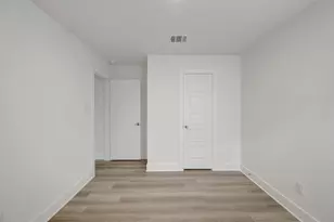 13913 Baikal Mnr Dr, Santa Fe, TX 77510 - Photo 27