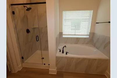 13913 Baikal Manor Drive, Santa Fe, TX 77510 - Photo 9