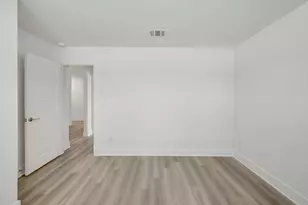 13913 Baikal Mnr Dr, Santa Fe, TX 77510 - Photo 25