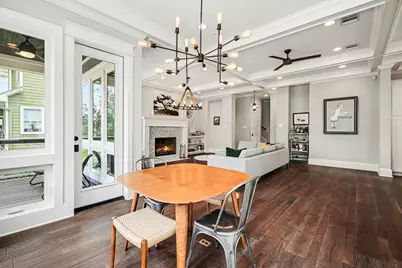 131 Queen Road, Clear Lake Shores, TX 77565 - Photo 11