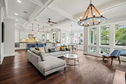 131 Queen Road, Clear Lake Shores, TX 77565 - Photo 5