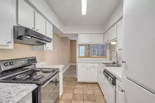 1057 Willow Oaks Cir, Pasadena, TX 77506 - Photo 7