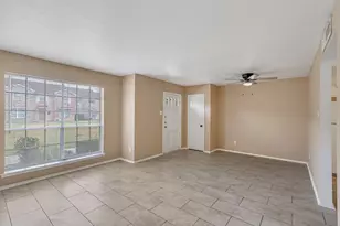 1057 Willow Oaks Cir, Pasadena, TX 77506 - Photo 3