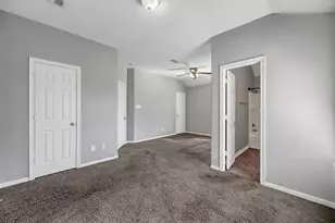 167 Binnacle Ct, Willis, TX 77318 - Photo 15