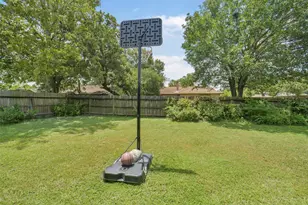 9927 Jademont Ln, Houston, TX 77070 - Photo 39