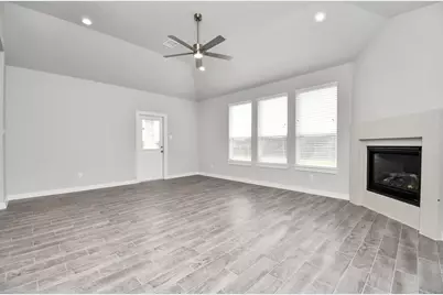 11106 Crocus Drive, Houston, TX 77044 - Photo 17