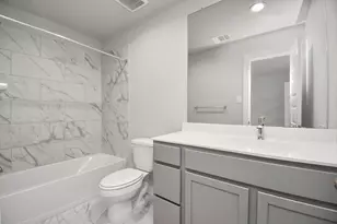 11106 Crocus Dr, Houston, TX 77044 - Photo 29