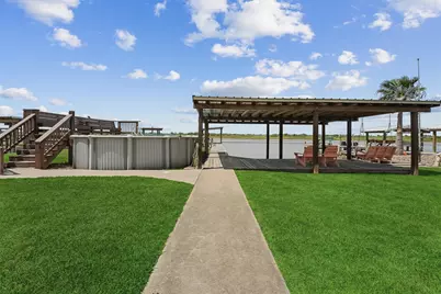 1868 County Road 201, Sargent, TX 77414 - Photo 7