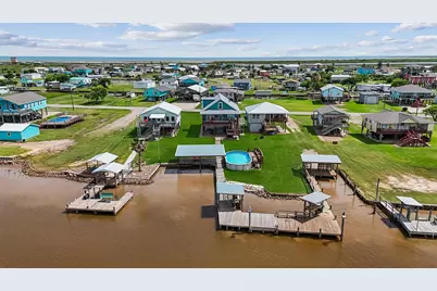 1868 County Road 201, Sargent, TX 77414 - Photo 27