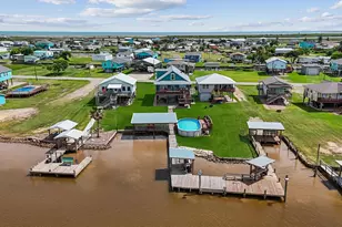 1868 County Rd 201, Sargent, TX 77414 - Photo 27