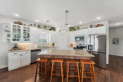 1868 County Road 201, Sargent, TX 77414 - Photo 17