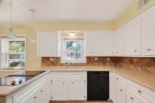 5442 Darnell St, Houston, TX 77096 - Photo 13