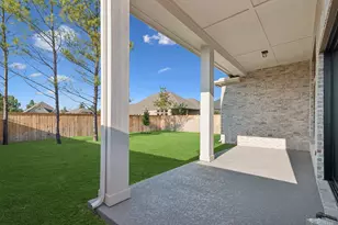 26540 Pioneer Pointe Ct, Montgomery, TX 77316 - Photo 7