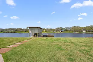 1145 County Rd 291, Bay City, TX 77414 - Photo 35