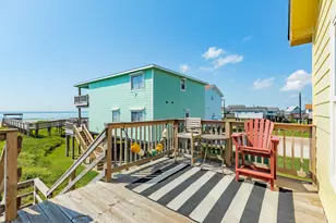 2032 Bluewater Hwy, Surfside Beach, TX 77541 - Photo 17