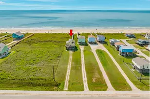 2032 Bluewater Hwy, Surfside Beach, TX 77541 - Photo 13