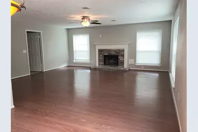 8714 Warrenford Drive, Houston, TX 77083 - Photo 5