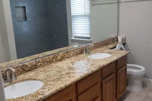 8714 Warrenford Dr, Houston, TX 77083 - Photo 19
