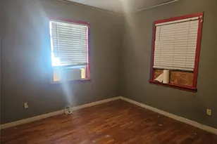 7102 Avenue E, Beasley, TX 77417 - Photo 7