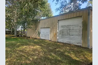 7102 Avenue E, Beasley, TX 77417 - Photo 9