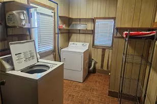 7102 Avenue E, Beasley, TX 77417 - Photo 13