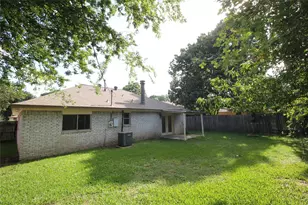 1006 Stoneleigh Ct, Tomball, TX 77375 - Photo 13