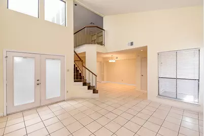 13427 Parkway Boulevard, Sugar Land, TX 77478 - Photo 5