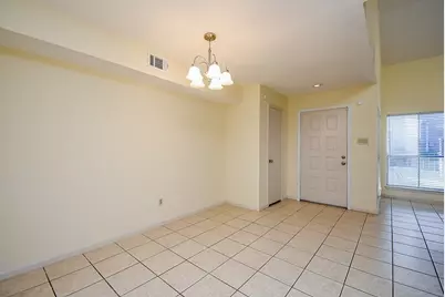 13427 Parkway Boulevard, Sugar Land, TX 77478 - Photo 11
