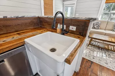 2520 Avenue L, Galveston, TX 77550 - Photo 13