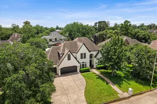 5910 Center Ct Dr, Spring, TX 77379 - Photo 5