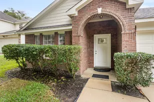 14099 Running Bear Dr, Willis, TX 77378 - Photo 5