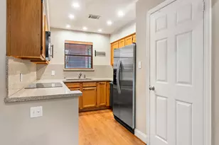 204 Lakeview Terrace, Conroe, TX 77356 - Photo 13