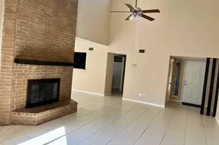 13511 Quetzal Ln, Houston, TX 77083 - Photo 3