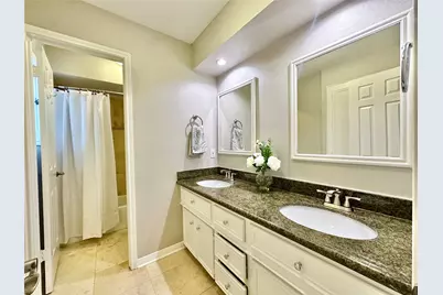 2514 Nantucket Drive #C, Houston, TX 77057 - Photo 23