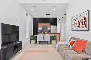 2209 Staples St, Houston, TX 77026 - Photo 3