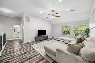 13910 Lakewood Crossing Blvd, Houston, TX 77070 - Photo 17