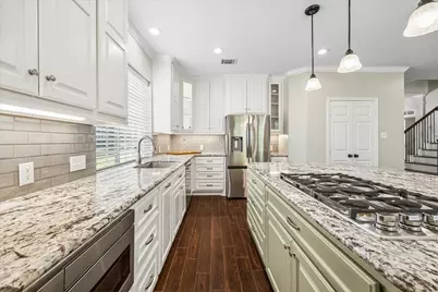 13910 Lakewood Crossing Boulevard, Houston, TX 77070 - Photo 3