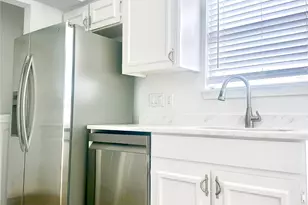 14771 Perthshire Rd, Houston, TX 77079 - Photo 5