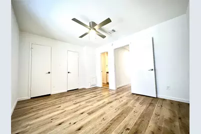 14771 Perthshire Road, Houston, TX 77079 - Photo 17