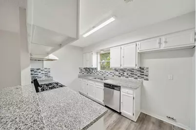 18015 Poppy Trails Street, Katy, TX 77449 - Photo 17