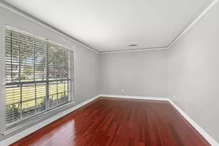 711 Lodgehill Ln, Houston, TX 77090 - Photo 13