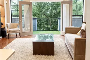 4652 Cornish St, Houston, TX 77007 - Photo 7