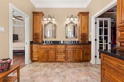 2214 Kings Trail, Kingwood, TX 77339 - Photo 11